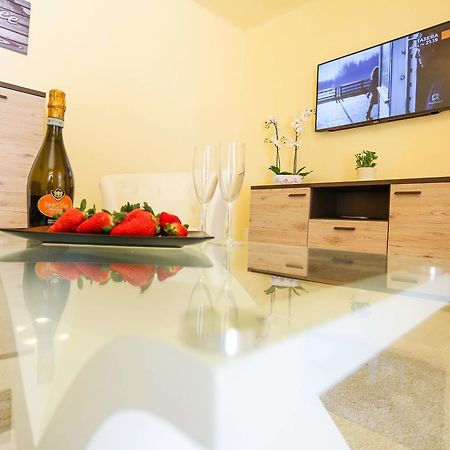 Casa Filippini Bed & Breakfast Fossombrone Exterior foto